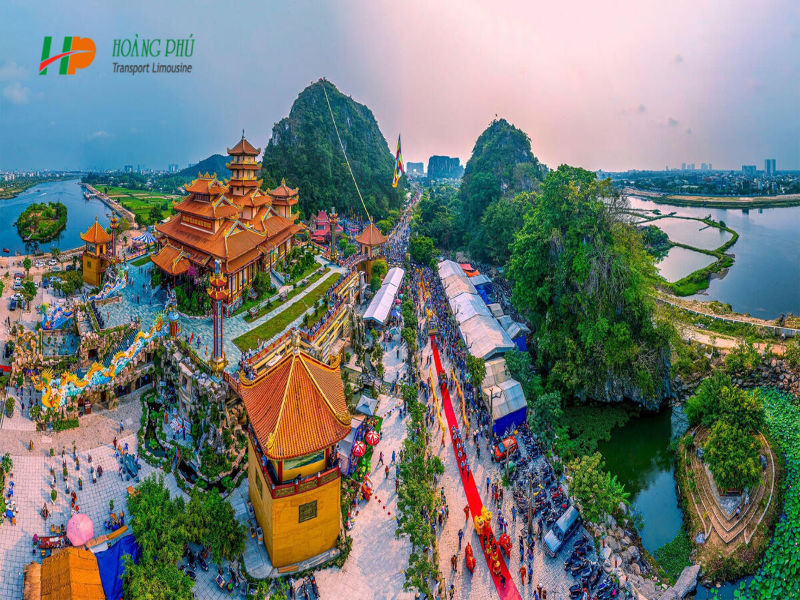 Chinh phục Bà Nà Hills hoặc khám phá Ngũ Hành Sơn – Hội An cổ kính
