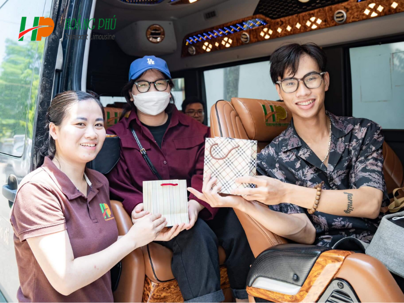 Hoàng Phú Limousine mang đến sự an toàn cho hành trình Hải Phòng Quảng Ninh của bạn