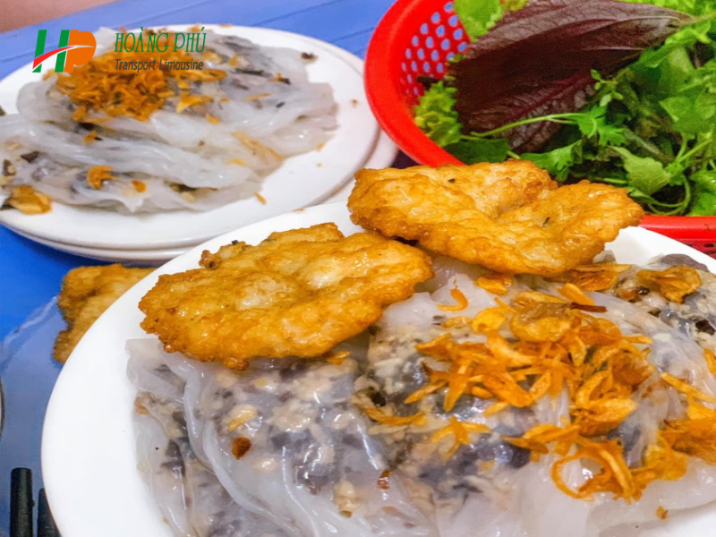 Bánh cuốn chả mực