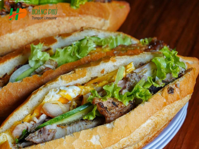 Bánh mì Madam Khánh 